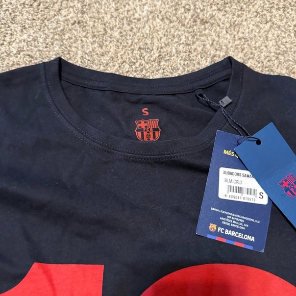 FC Barcelona Navy Messi T-Shirt Size Small - Picture 2 of 5